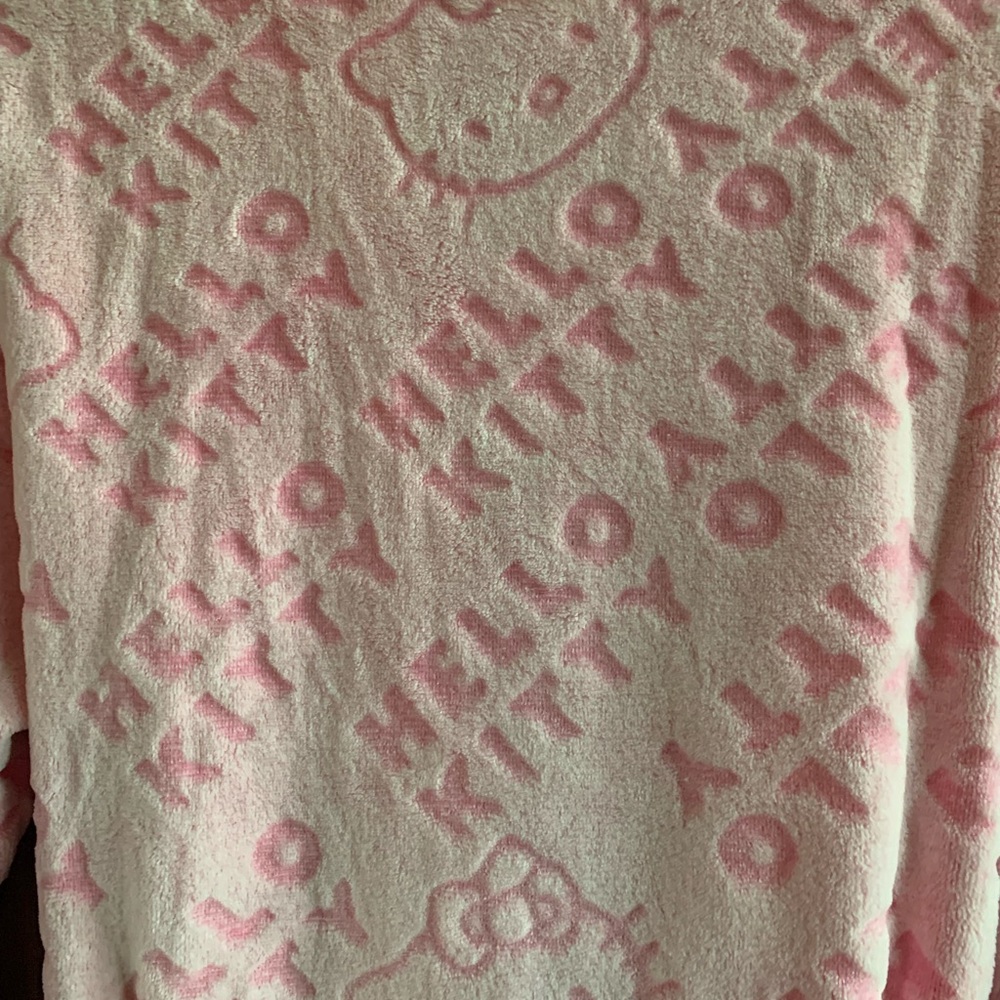 NWT Hello Kitty Robe XL - Picture 7 of 7
